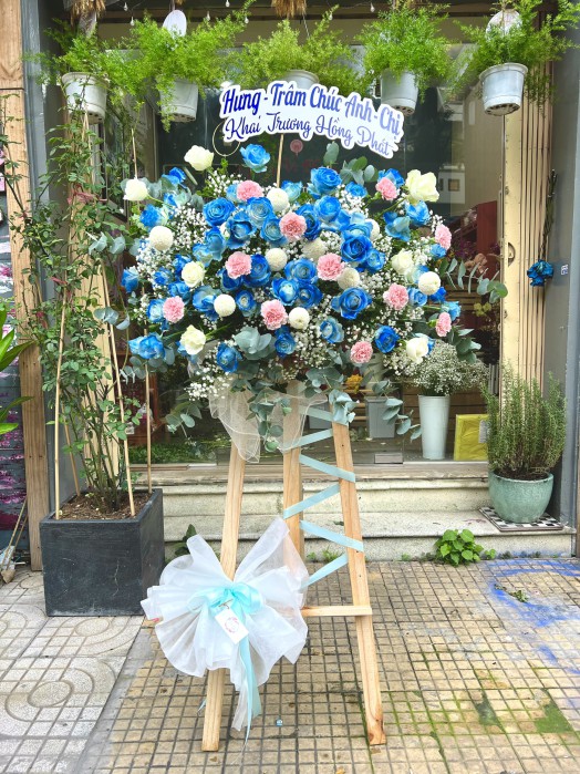 KỆ HOA CHÚC MỪNG