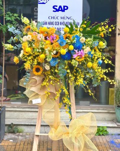 KỆ HOA CHÚC MỪNG